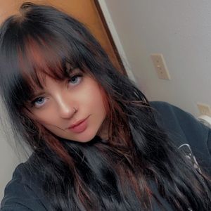 Meet your Posher, Charlotte